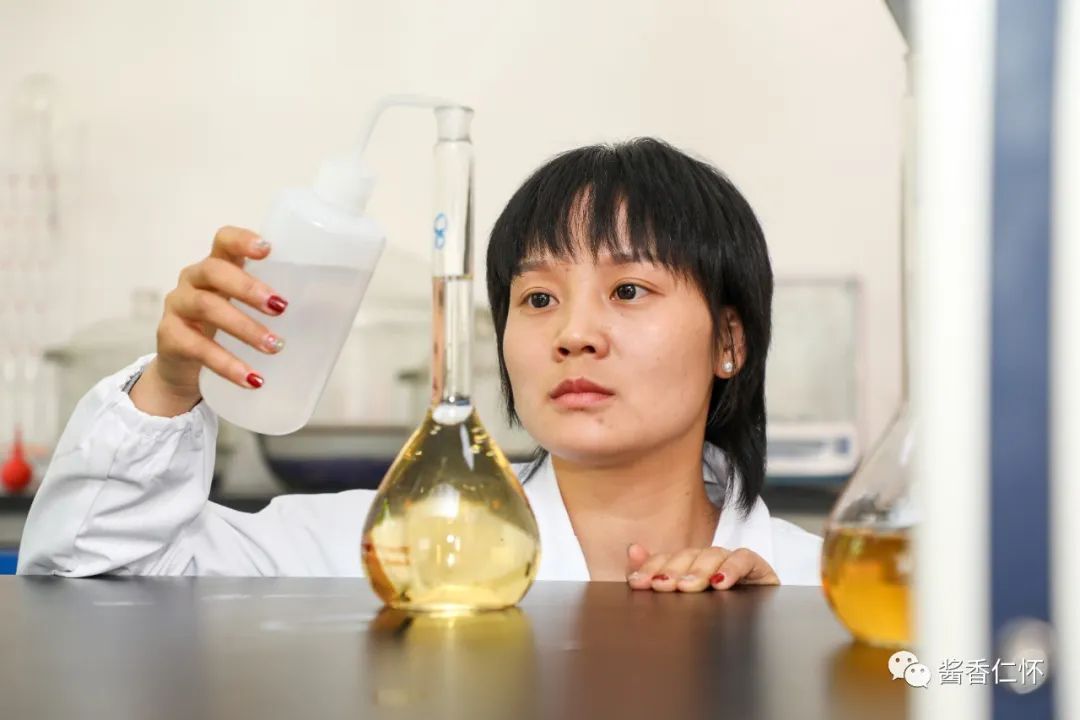 仁怀酱酒集团举行质量检测项目比赛-酒通社