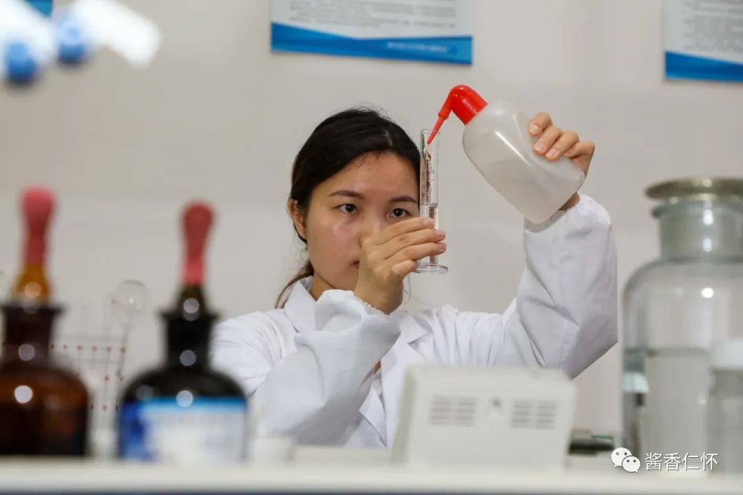 仁怀酱酒集团举行质量检测项目比赛-酒通社