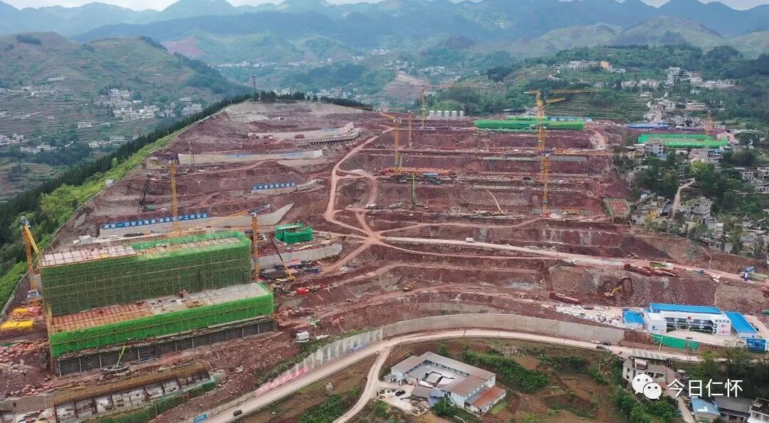 铆足干劲施工忙，项目建设“加速跑”-酒通社