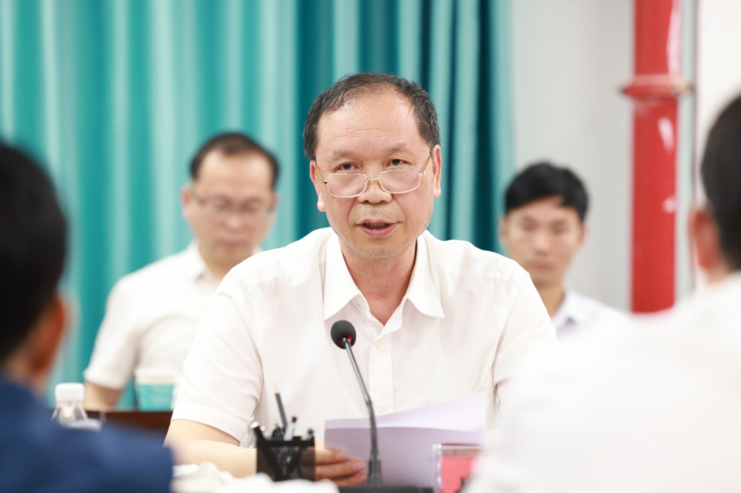 茅台集团党委举行主题教育理论学习中心组集中学习研讨会-酒通社