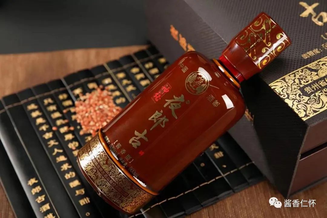 『“品牌故事会”之三』夜郎古酒:香从“古”来-酒通社