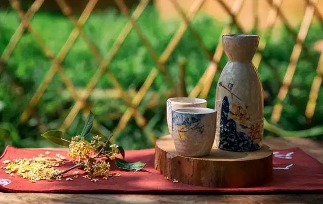 “奠桂酒兮椒浆”——《楚辞》中的酒-酒通社