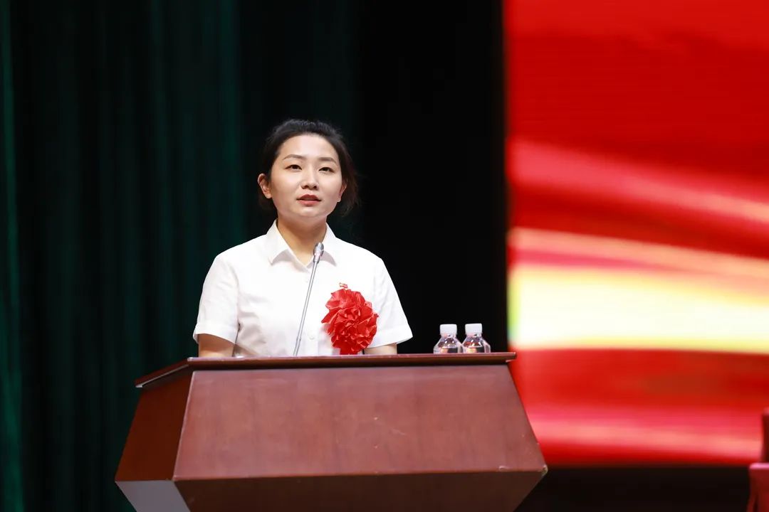 棋心拼搏建新功 同心开创美时代 茅台集团召开2023年“七一”表彰大会-酒通社