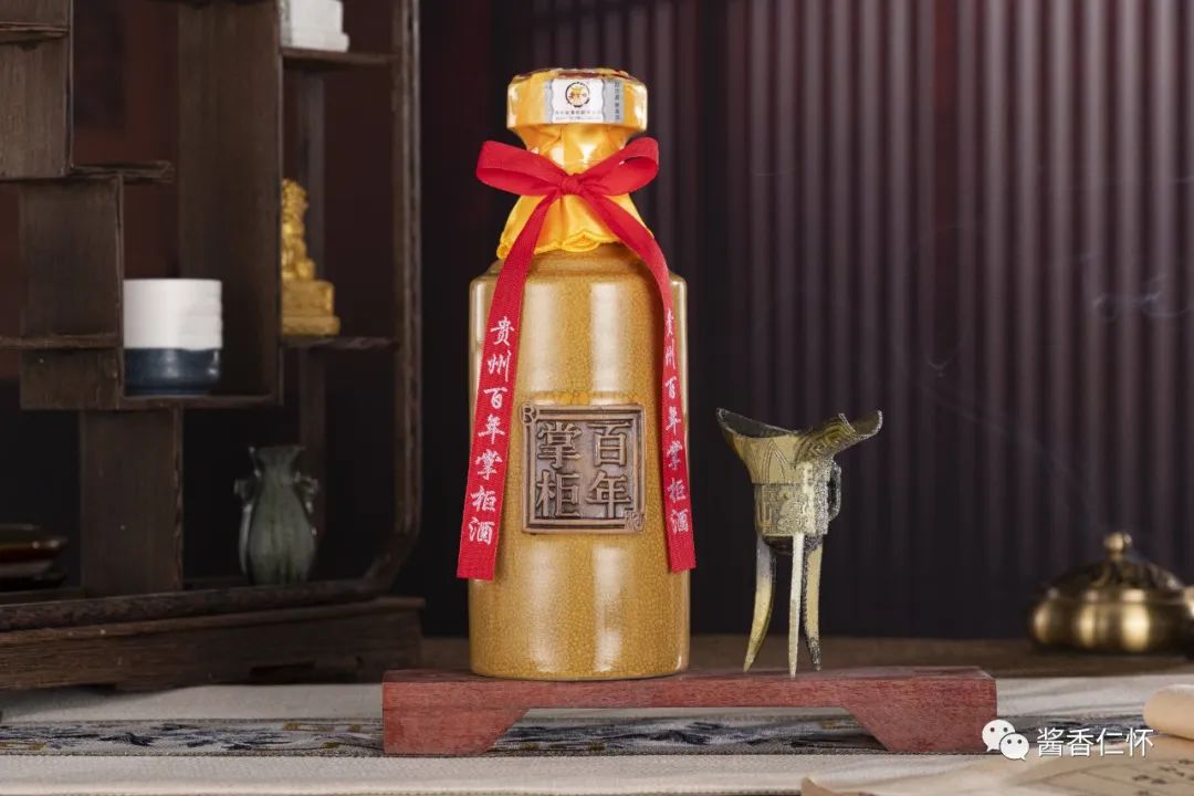 『“品牌故事会”之七』老掌柜酿酒集团:巾帼“掌舵”酿好酒-酒通社