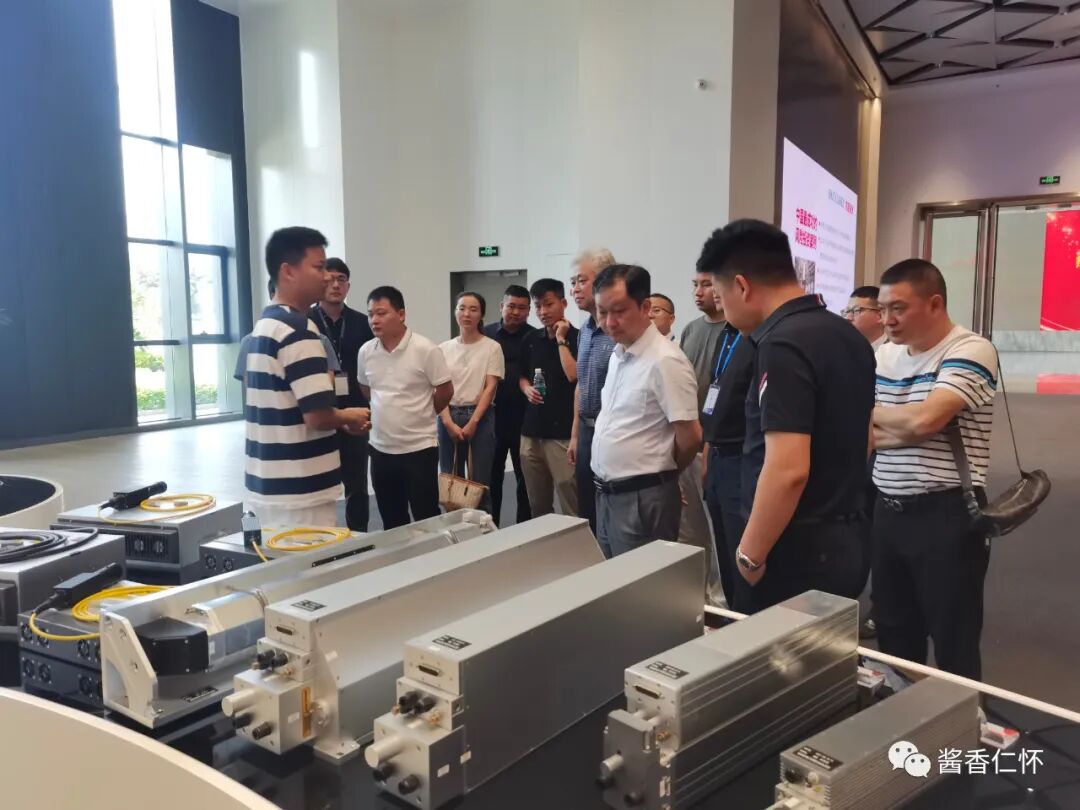 640-1 触摸改革前沿 学产业高质量发展之道-酒通社