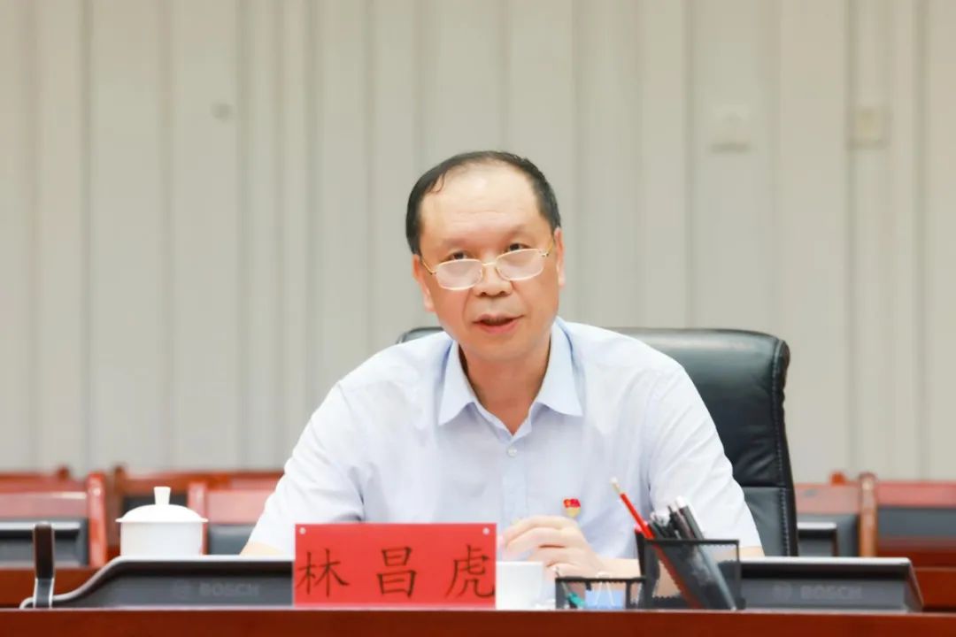 王莉参加所在党支部主题教育专题组织生活会-酒通社