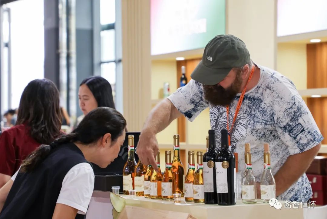 【聚焦酒博会】一波图片来袭 !带您回顾酒博会盛况-酒通社