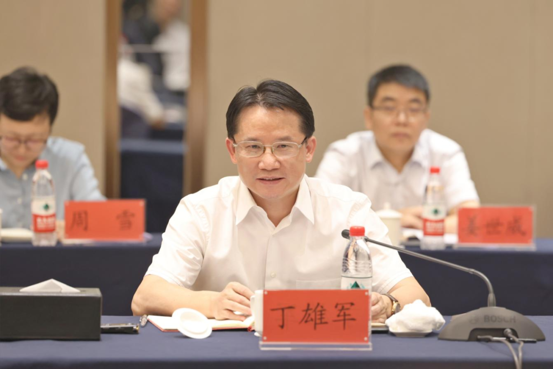 茅台集团与招商局集团签订战略合作框架协议-酒通社
