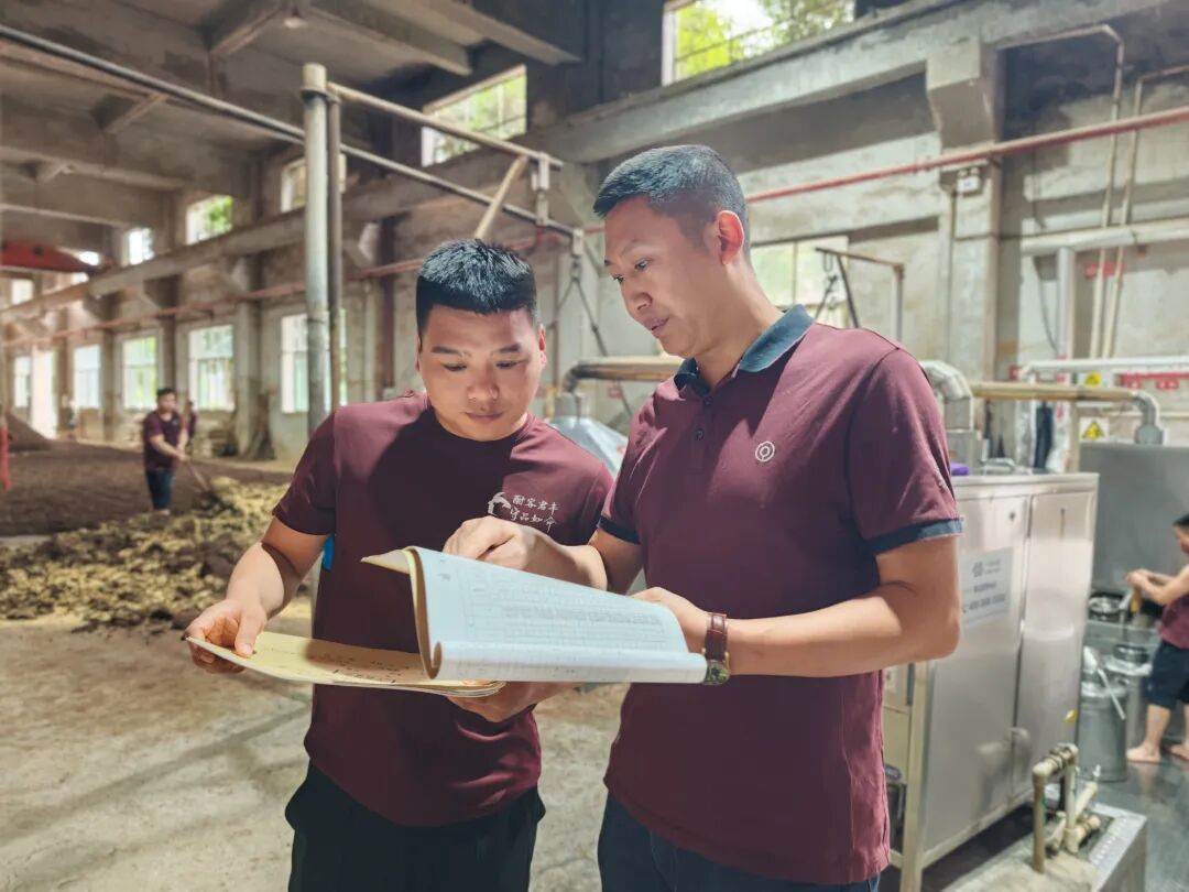 640-125 产区观察丨酱酒人才10000+!仁怀“师带徒”越“酿”越香~-酒通社