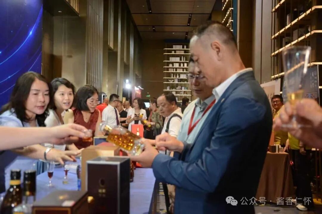 640-15 当赤水河携手深圳湾:一场重塑酱酒新周期的产业双向奔赴-酒通社