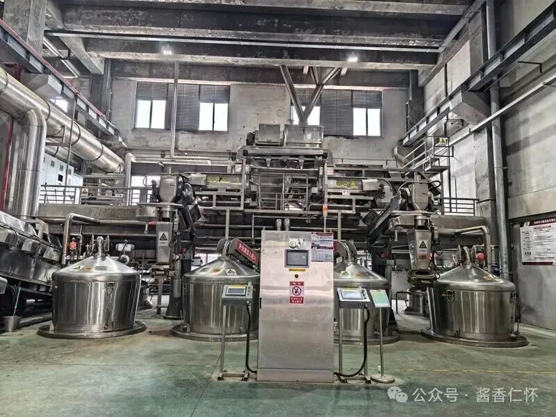 640-72 仁怀:黄金轮次酿造忙 双轨并行提质效-酒通社