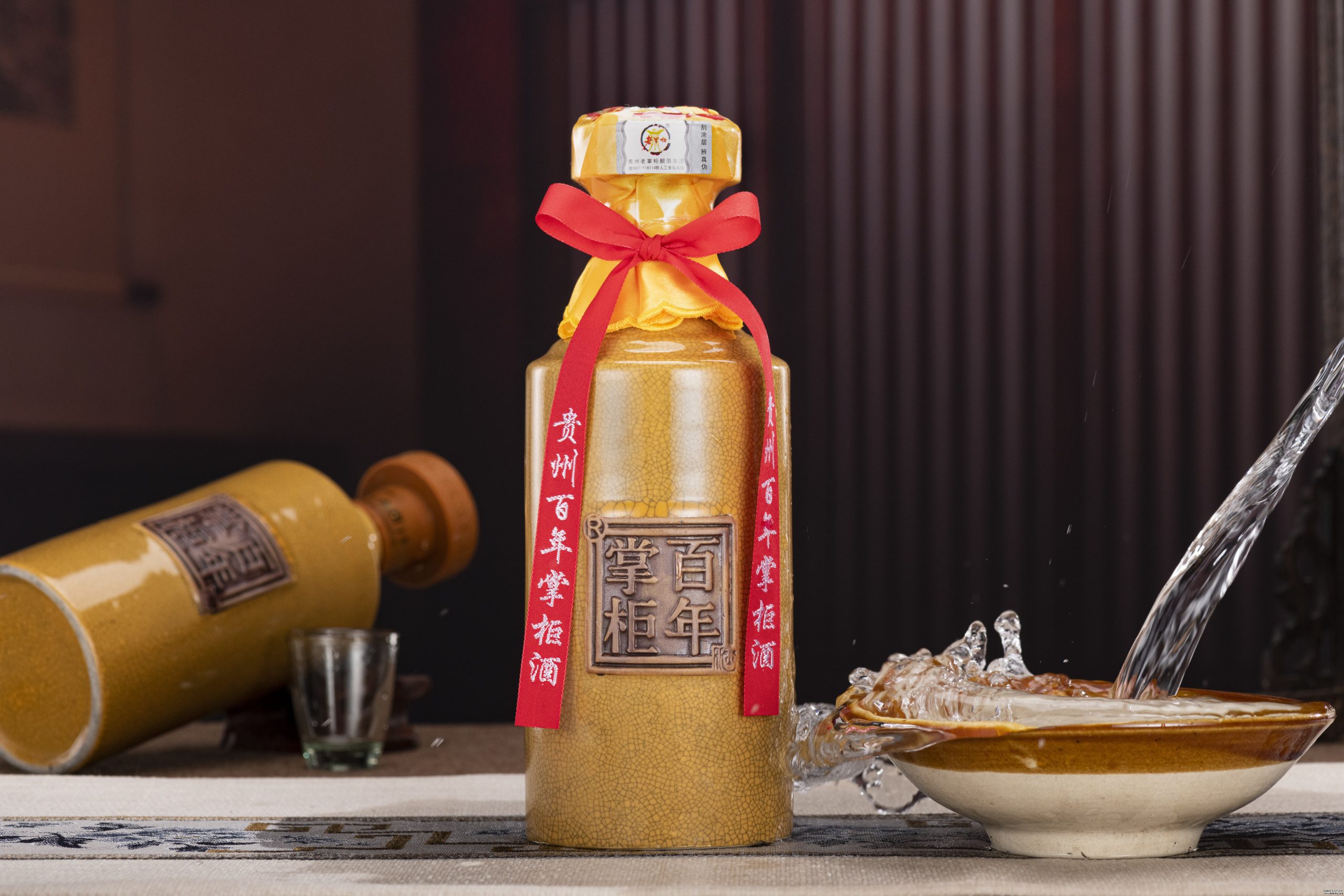 5-221101104925553 【十大推荐酒】百年老掌柜,“诚信”换来“好口碑”-酒通社